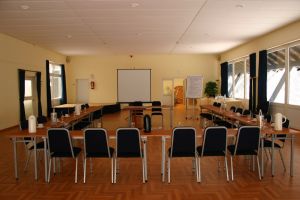 595587_conference_room.jpg