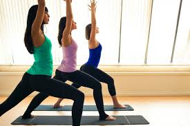バンクーバーでヨガをする