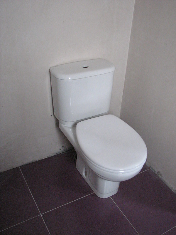 アメリカでトイレに入る